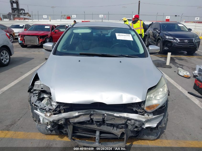 1FADP3K28EL433073 2014 Ford Focus Se