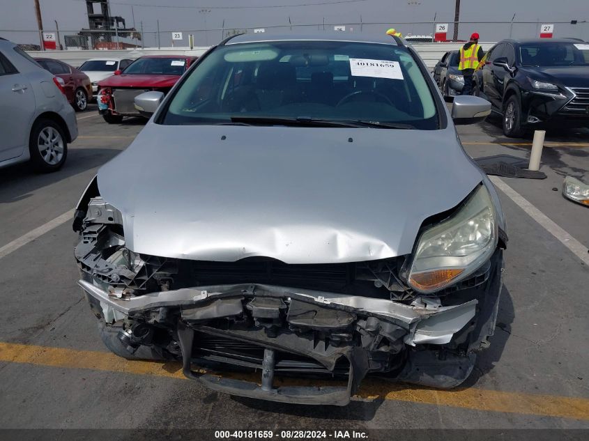 1FADP3K28EL433073 2014 Ford Focus Se