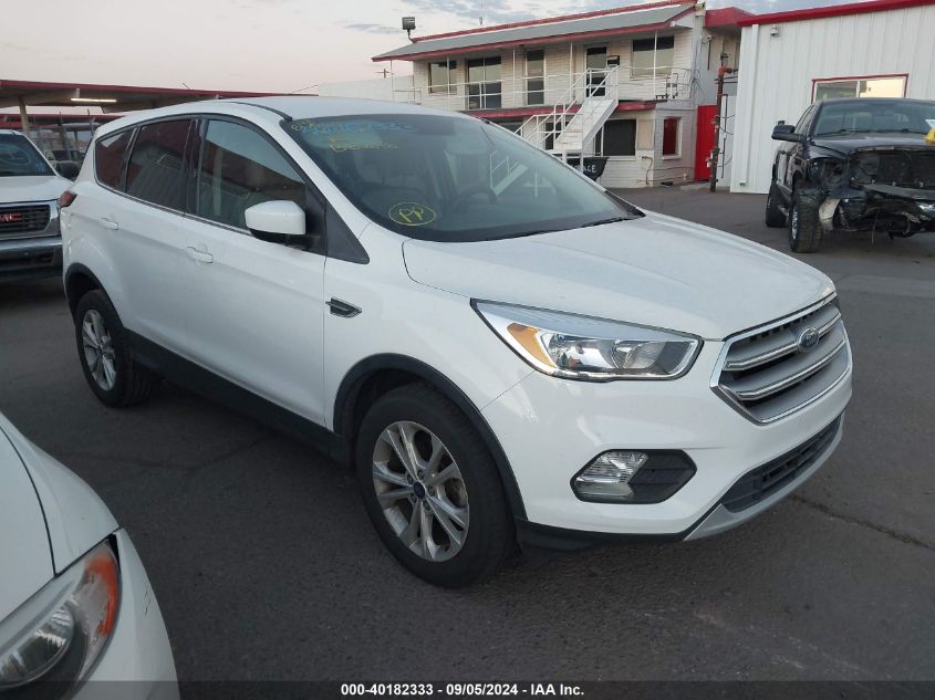 2017 FORD ESCAPE SE - 1FMCU0GD2HUB82648