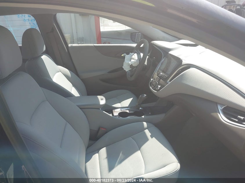 2019 CHEVROLET MALIBU 1FL - 1G1ZC5ST2KF210370