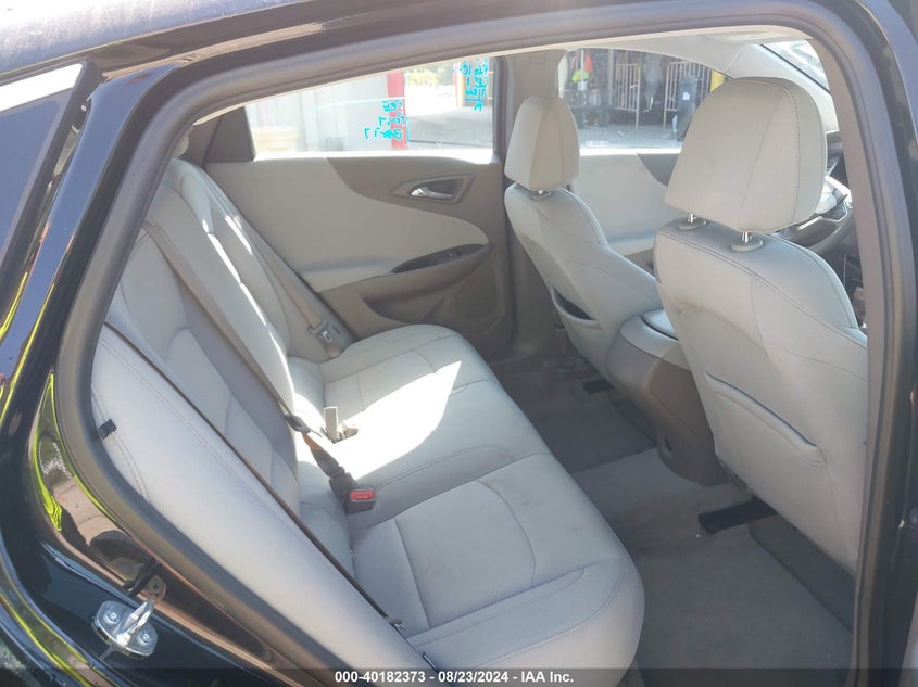 2019 CHEVROLET MALIBU 1FL - 1G1ZC5ST2KF210370