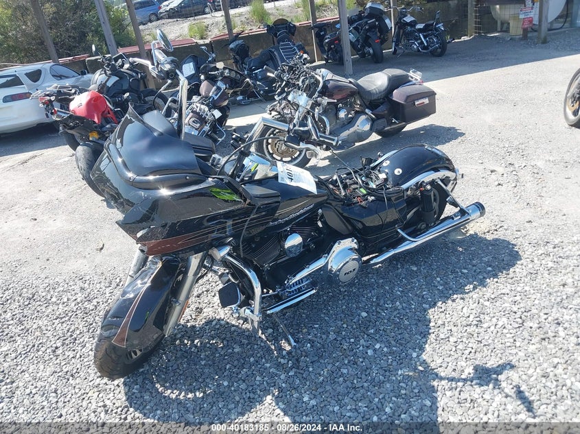 2013 HARLEY-DAVIDSON FLTRU ROAD GLIDE ULTRA - 1HD1KGM12DB657188