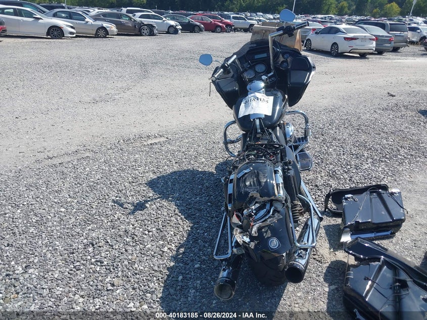 2013 HARLEY-DAVIDSON FLTRU ROAD GLIDE ULTRA - 1HD1KGM12DB657188