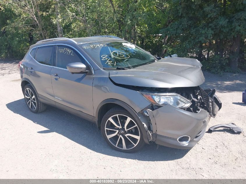 JN1BJ1CR0JW265072 2018 NISSAN ROGUE - Image 1