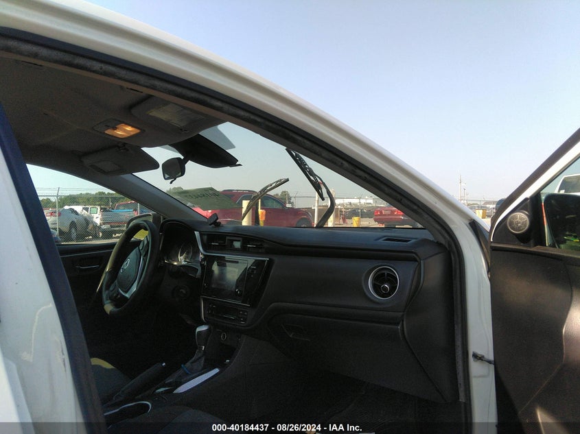 2017 TOYOTA COROLLA LE - 5YFBURHEXHP631003