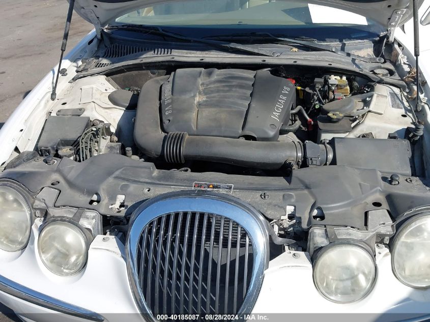 2001 Jaguar S-Type 4.0L V8 VIN: SAJDA01P71GM04790 Lot: 40185087