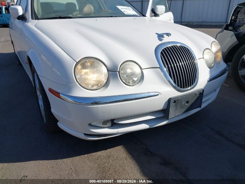 2001 Jaguar S-Type 4.0L V8 VIN: SAJDA01P71GM04790 Lot: 40185087