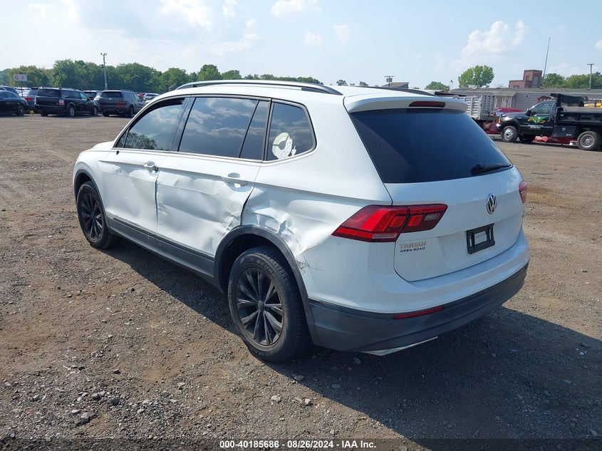 2018 VOLKSWAGEN TIGUAN 2.0T S - 3VV0B7AX7JM080220