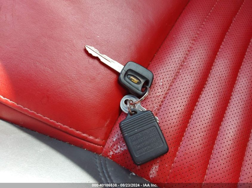 2002 Ford Thunderbird VIN: 1FAHP60A12Y109894 Lot: 40186538