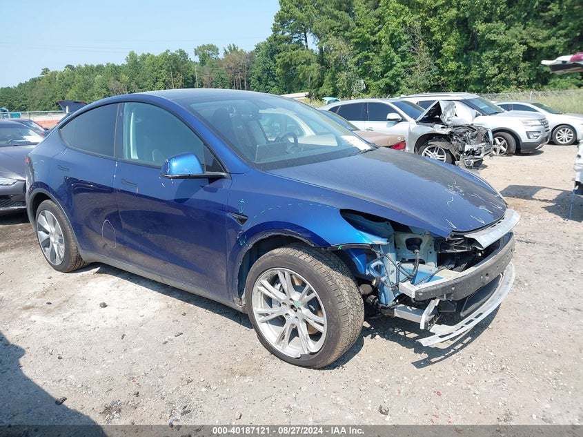 2021 TESLA MODEL Y  (VIN: 5YJYGDEE9MF066645)