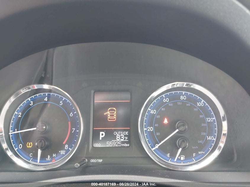 VIN 2T1BURHE4HC962188 2017 TOYOTA COROLLA LE