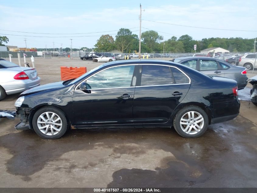 2008 Volkswagen Jetta Se/Sel VIN: 3VWRZ71K58M004086 Lot: 40187507