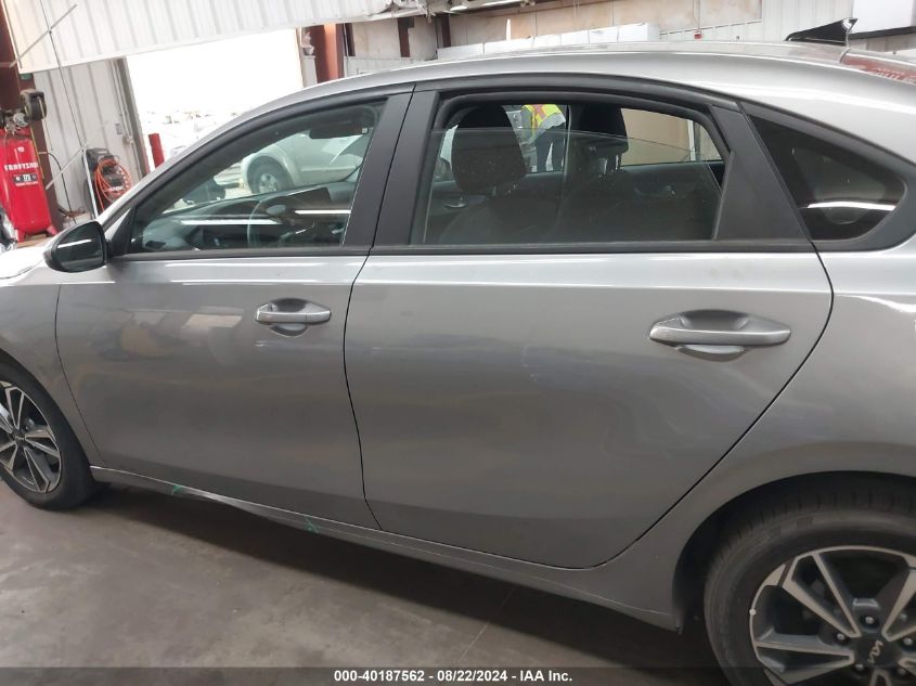 2023 Kia Forte Lxs VIN: 3KPF24AD4PE596356 Lot: 40187562