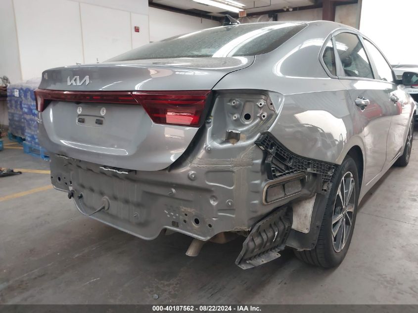 2023 Kia Forte Lxs VIN: 3KPF24AD4PE596356 Lot: 40187562