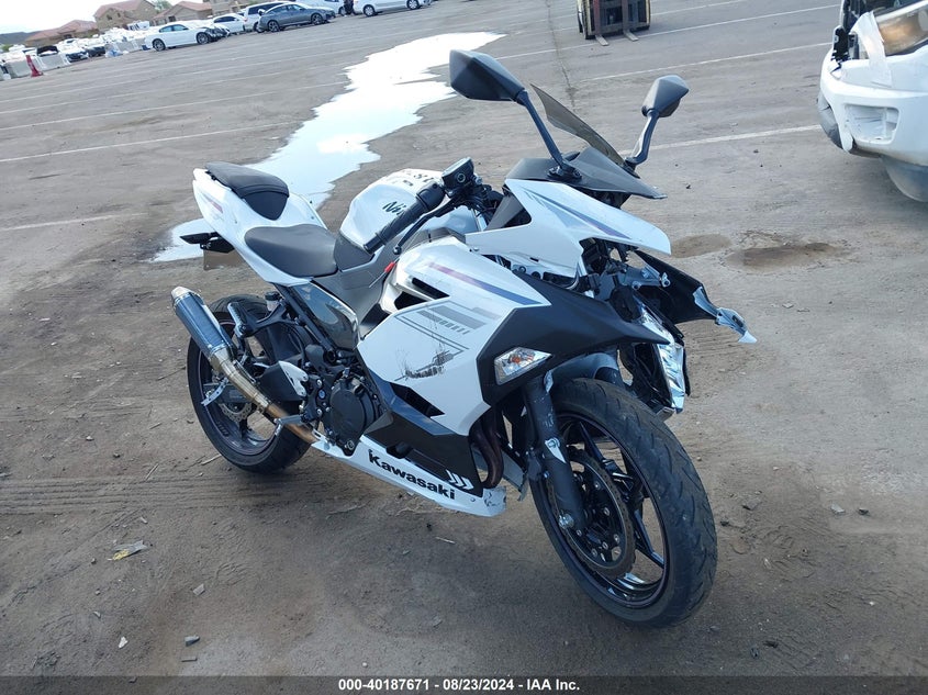 2023 KAWASAKI EX400  (VIN: JKAEXKH18PDAM8341)