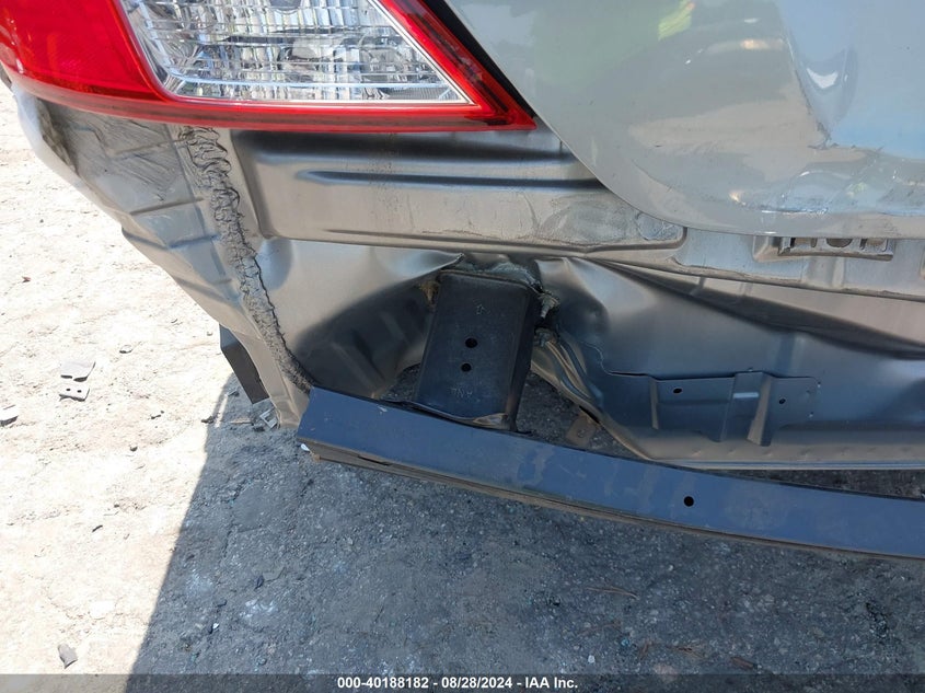 2014 NISSAN VERSA 1.6 SL - 3N1CN7AP6EL876152