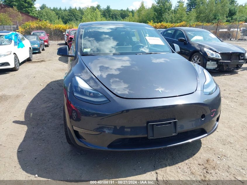 2024 Tesla Model Y Long Range Dual Motor All-Wheel Drive VIN: 7SAYGDEEXRA251701 Lot: 40188191