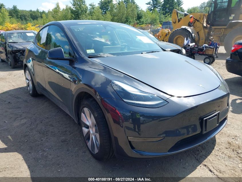 2024 Tesla Model Y Long Range Dual Motor All-Wheel Drive VIN: 7SAYGDEEXRA251701 Lot: 40188191