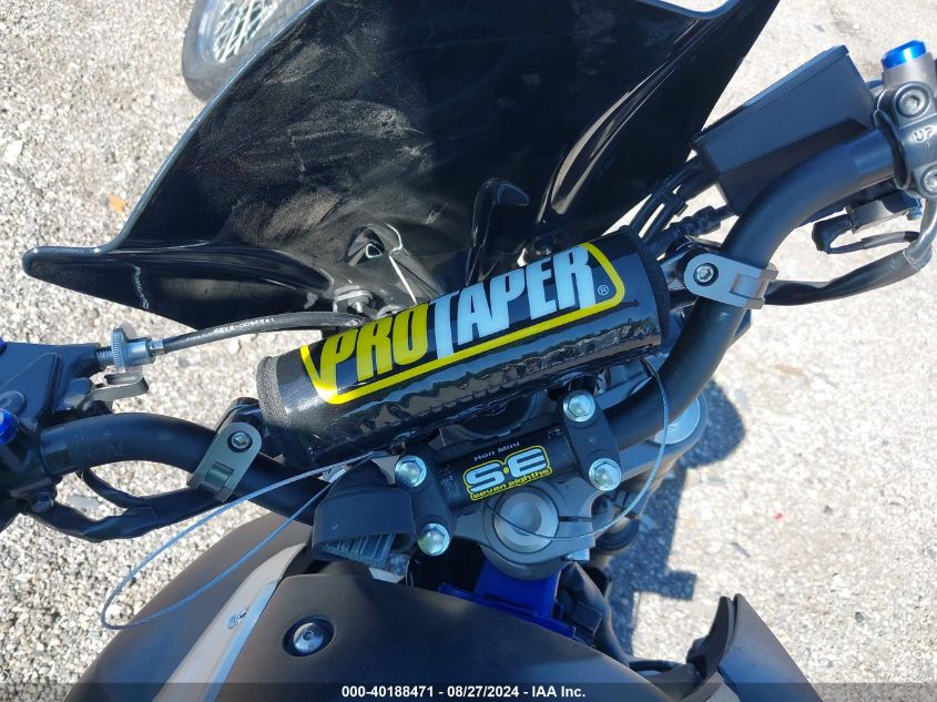 2016 YAMAHA FZ07 JYARM06E9GA009374