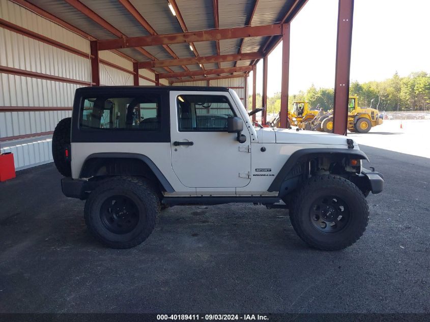 2013 Jeep Wrangler Sport VIN: 1C4AJWAG0DL684553 Lot: 40189411