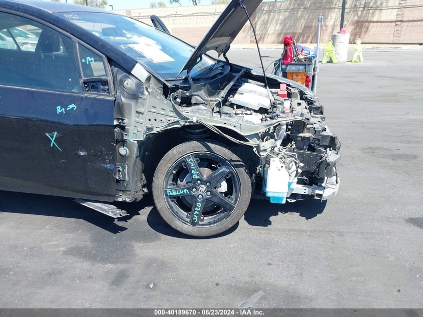 2017 TOYOTA PRIUS THREE TOURING - JTDKARFU5H3048446