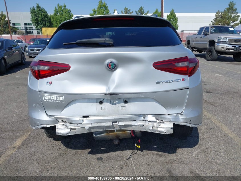 VIN ZASFAKNN7J7B80679 2018 ALFA ROMEO STELVIO TI SPORT AWD