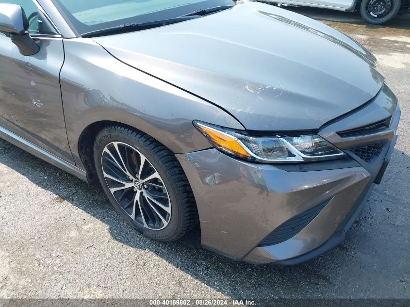 4T1B11HKXJU015919 2018 Toyota Camry Se