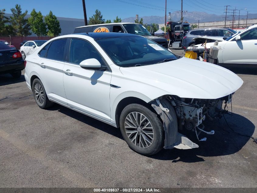 3VWE57BU5KM006275 2019 VOLKSWAGEN JETTA - Image 1