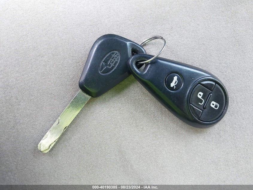 2011 Subaru Impreza 2.5I Premium VIN: JF1GH6B6XBH813545 Lot: 40190385