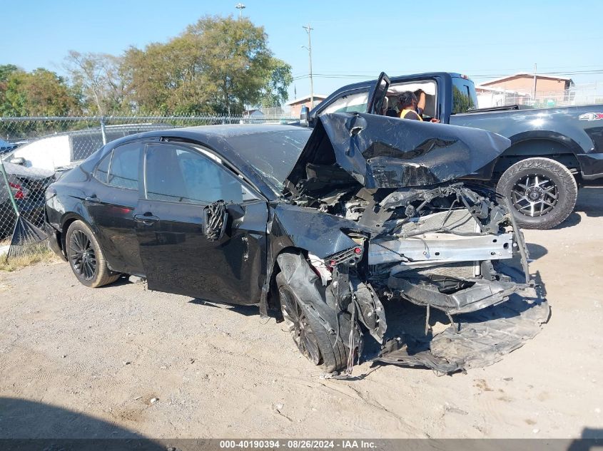 4T1G11AK3LU352323 2020 TOYOTA CAMRY - Image 1