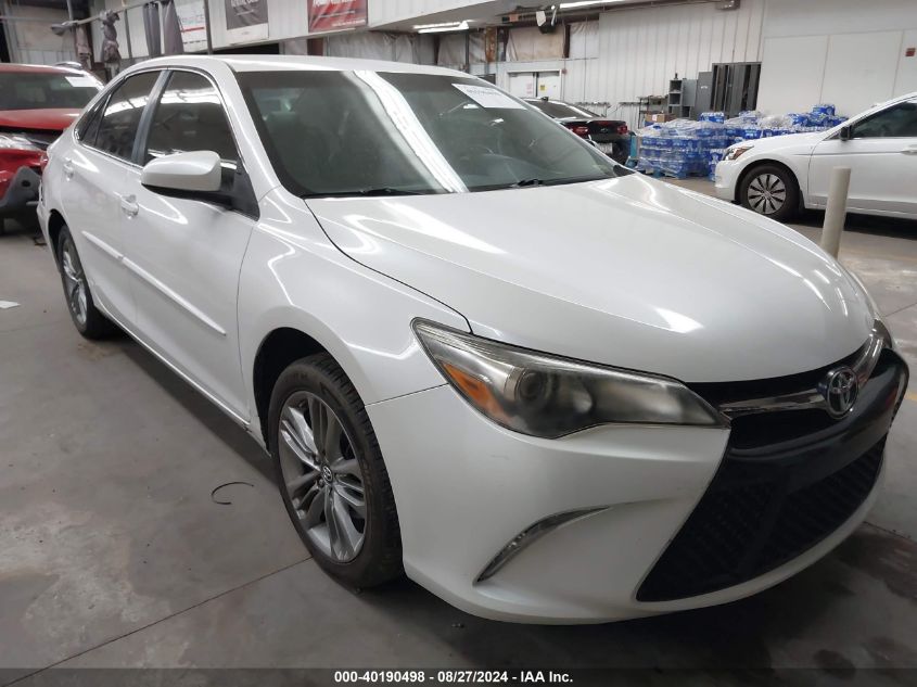 4T1BF1FK3HU450621 2017 TOYOTA CAMRY - Image 1