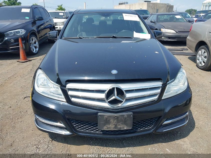 2012 Mercedes-Benz C 300 Luxury 4Matic/Sport 4Matic VIN: WDDGF8BB8CR226397 Lot: 40190572