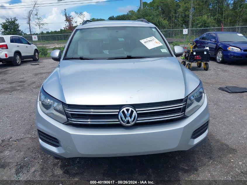 2017 Volkswagen Tiguan 2.0T/2.0T S VIN: WVGAV7AX4HK042676 Lot: 40190617