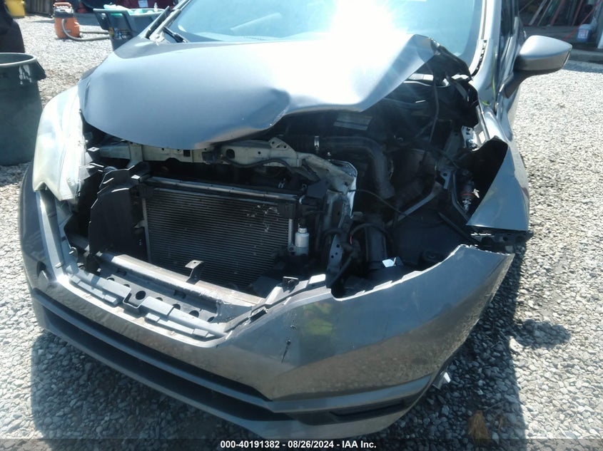 VIN 3N1CE2CP3JL352323 2018 NISSAN VERSA NOTE SV
