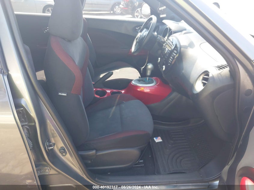 2013 NISSAN JUKE SV - JN8AF5MRXDT211482