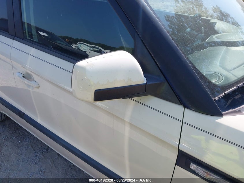 2013 Kia Soul VIN: KNDJT2A53D7559332 Lot: 40192328