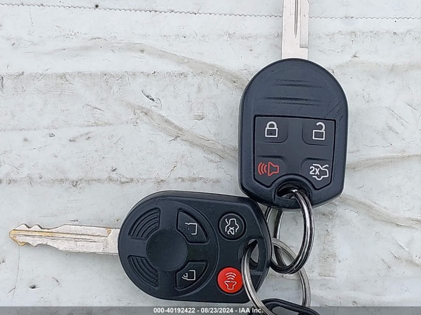 2010 Ford Escape Limited VIN: 1FMCU9EG1AKB95877 Lot: 40192422