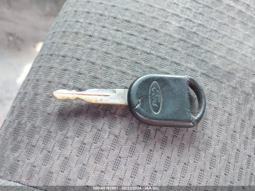 2012 Ford F-150 Xl VIN: 1FTFX1CF4CKD59307 Lot: 40192981