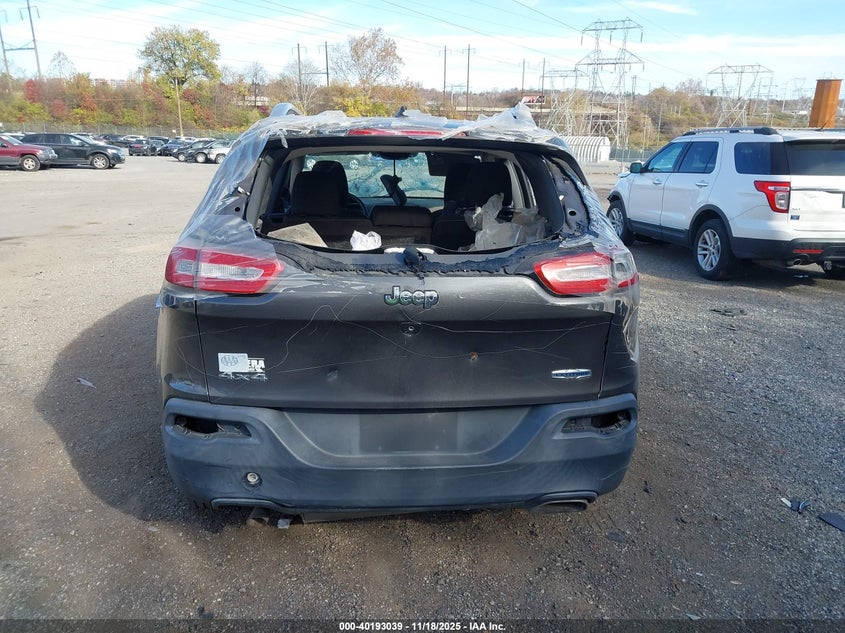 2015 Jeep Cherokee Latitude VIN: 1C4PJMCS9FW551307 Lot: 40193039