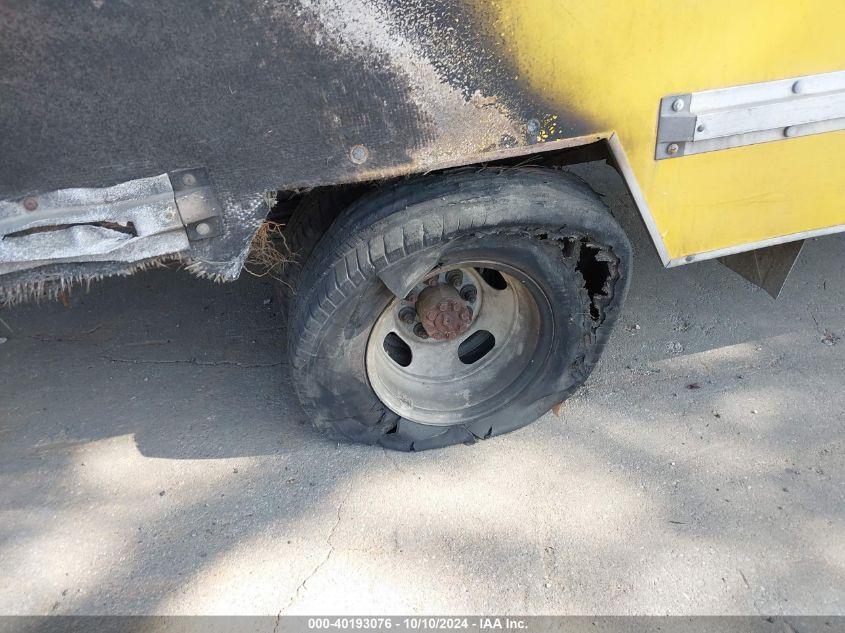 2006 GMC Savana Cutaway Work Van VIN: 1GDHG31U961902288 Lot: 40193076