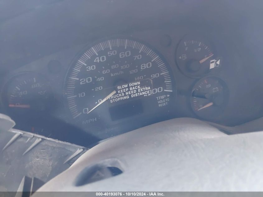 2006 GMC Savana Cutaway Work Van VIN: 1GDHG31U961902288 Lot: 40193076