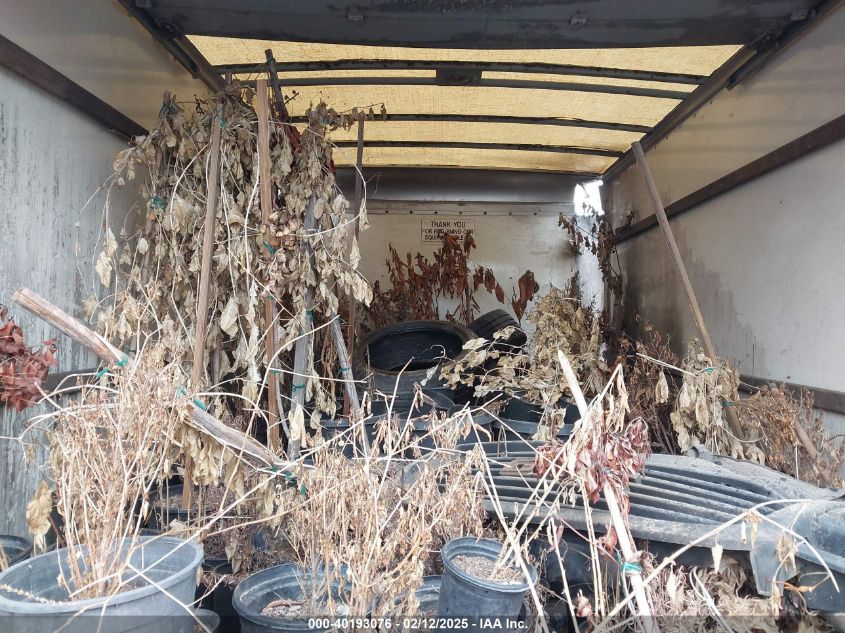 2006 GMC Savana Cutaway Work Van VIN: 1GDHG31U961902288 Lot: 40193076