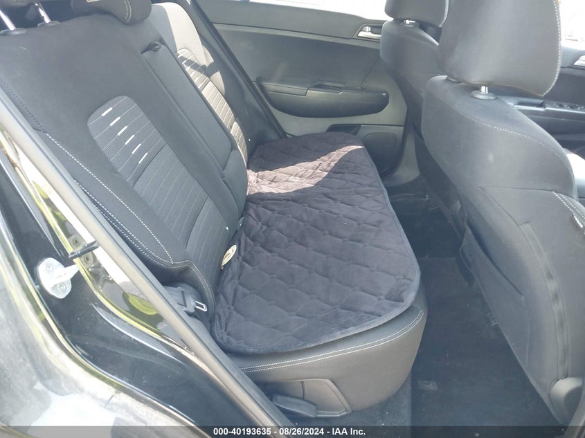 VIN KNDPM3AC9H7093987 2017 KIA SPORTAGE LX