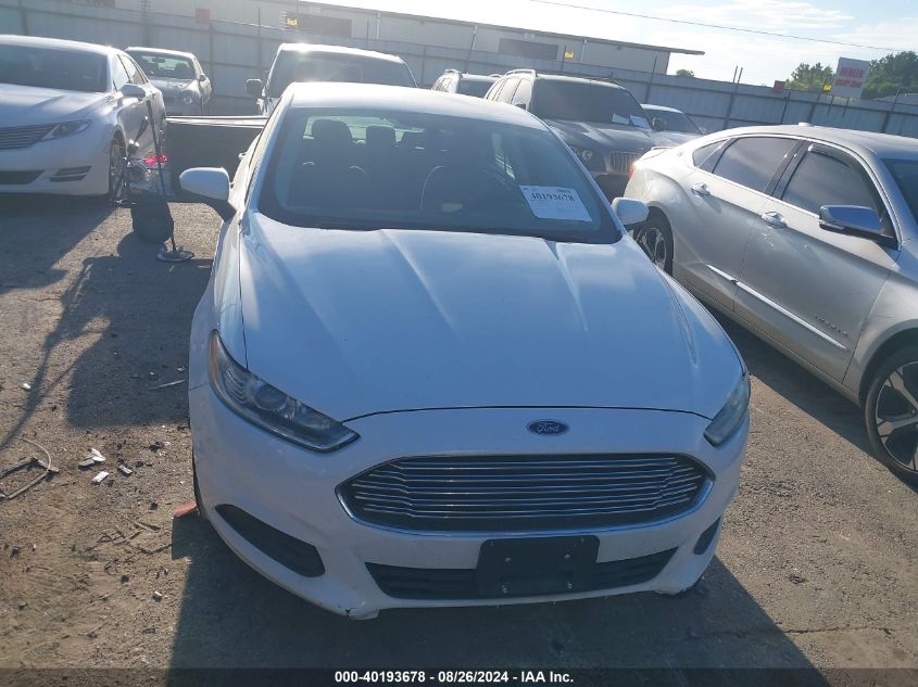 2013 Ford Fusion S VIN: 3FA6P0G70DR328300 Lot: 40193678