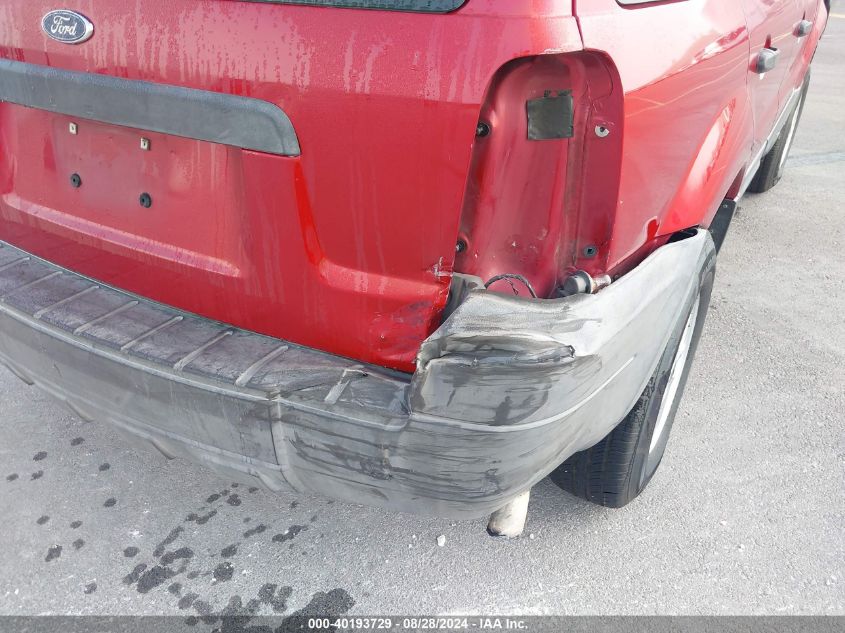 2005 Ford Escape Xls VIN: 1FMYU92Z95KA82065 Lot: 40193729