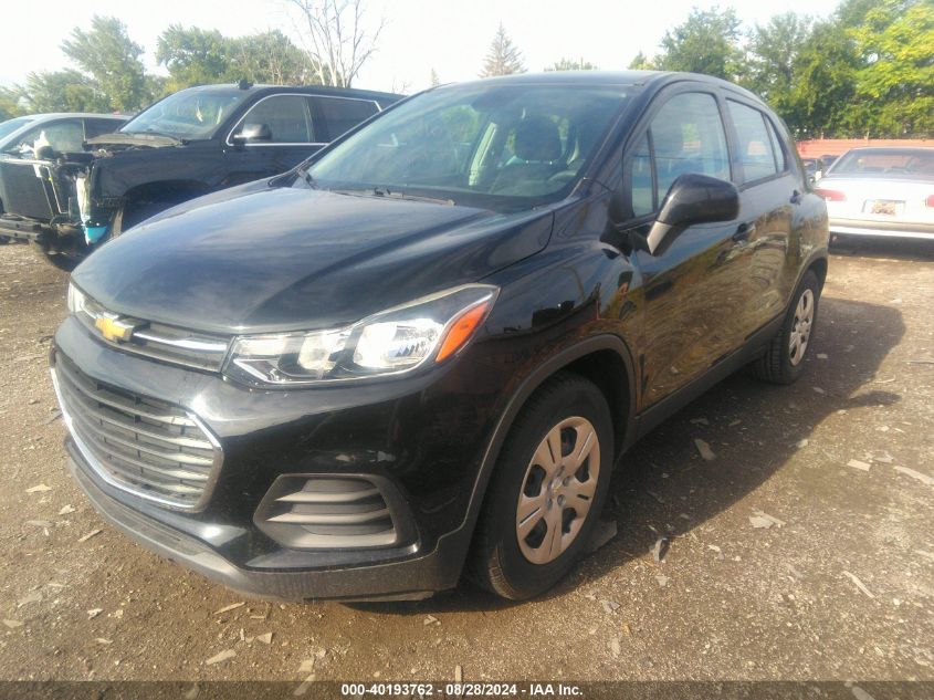 3GNCJKSB2JL326592 2018 CHEVROLET TRAX - Image 2