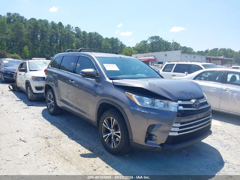 5TDZARFH6JS041429 2018 TOYOTA HIGHLANDER - Image 1