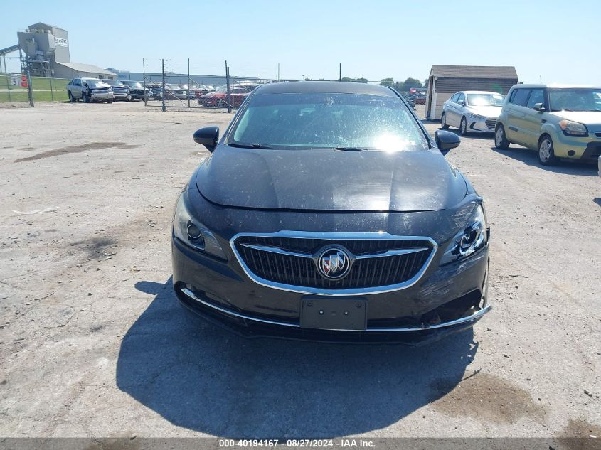 2017 Buick Lacrosse Essence VIN: 1G4ZP5SS4HU180050 Lot: 40194167