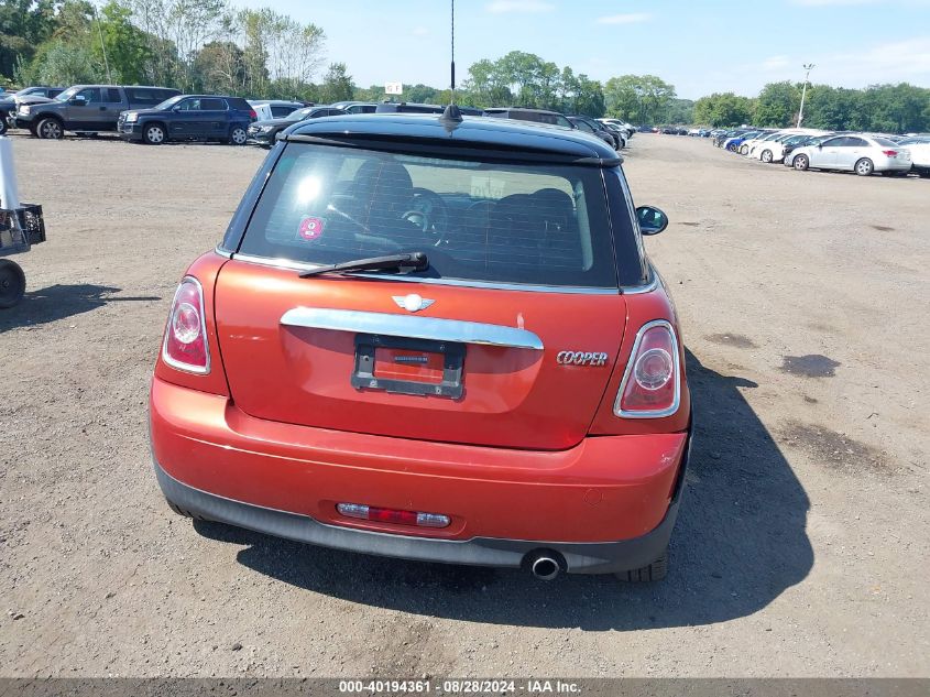 2013 Mini Hardtop Cooper VIN: WMWSU3C57DT677876 Lot: 40194361