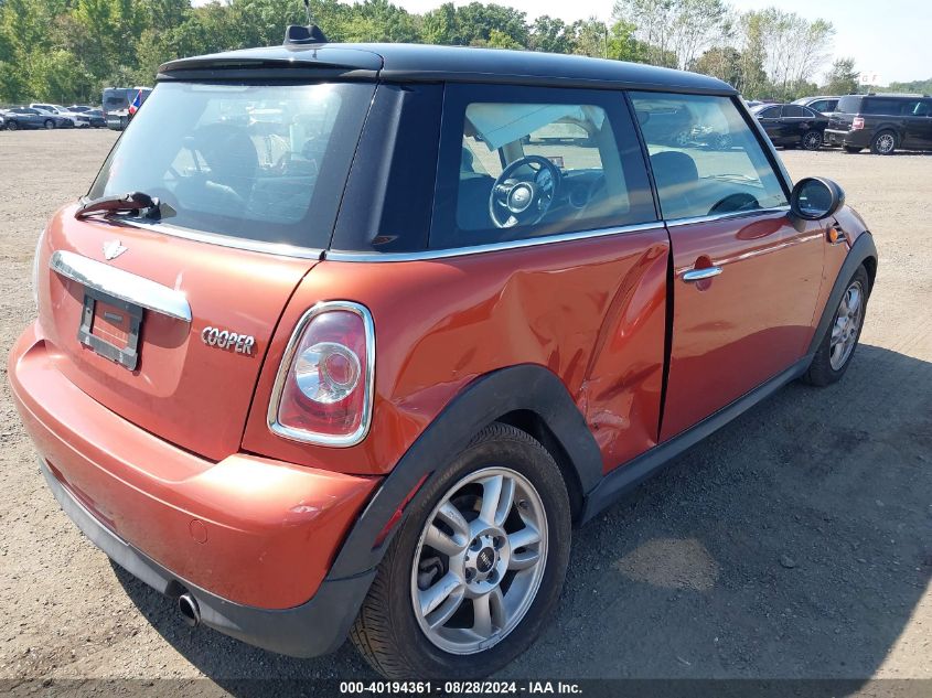 2013 Mini Hardtop Cooper VIN: WMWSU3C57DT677876 Lot: 40194361